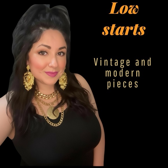 Accessories - New inventory show April 10th! ❤️💕 come snag deals